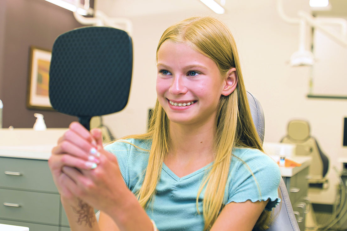 Metal Ceramic Clear Aligners Orthodontist In Grand Rapids And Greenville Mi